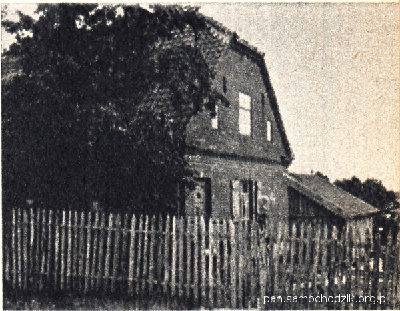 Dom autora (Płomyk)